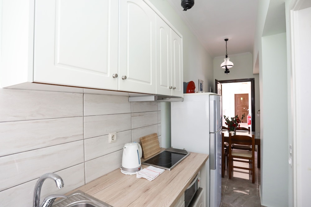 Apartment, 2 Bedrooms, Sea View photo 2