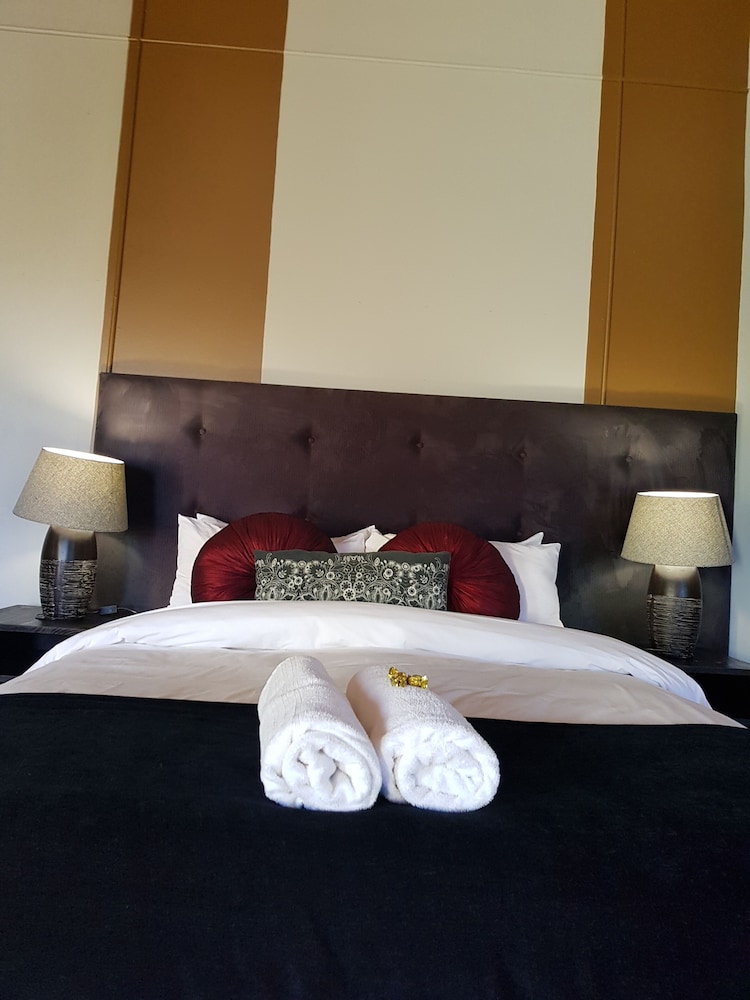 Superior Suite photo 2