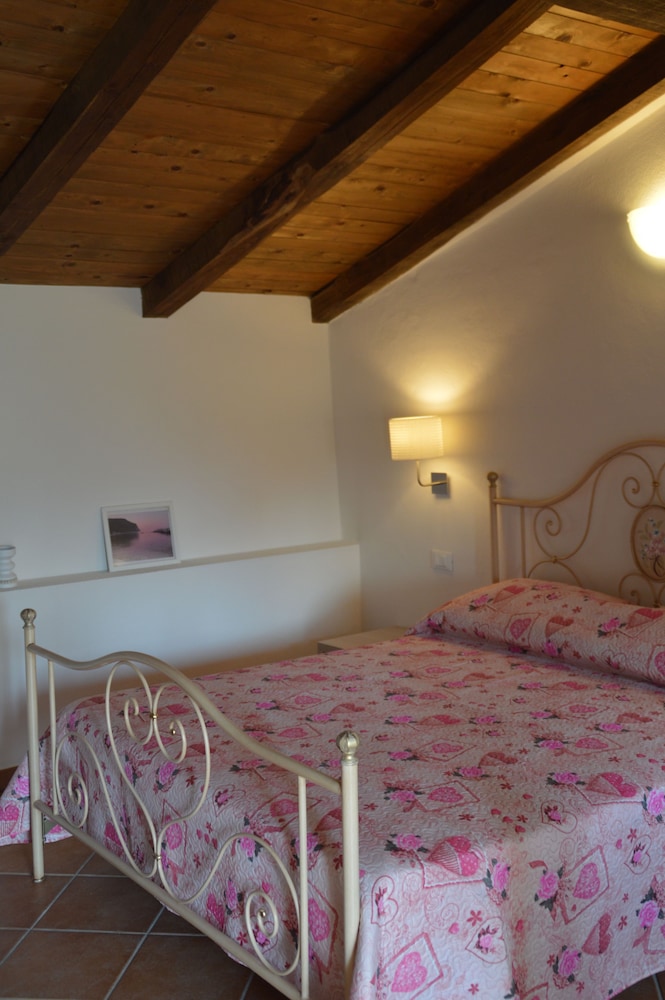 Romantic Double Room, Refrigerator photo 1