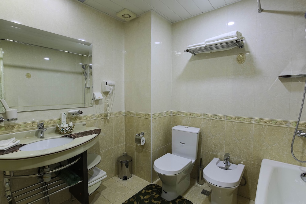 Standard Double Room photo 3