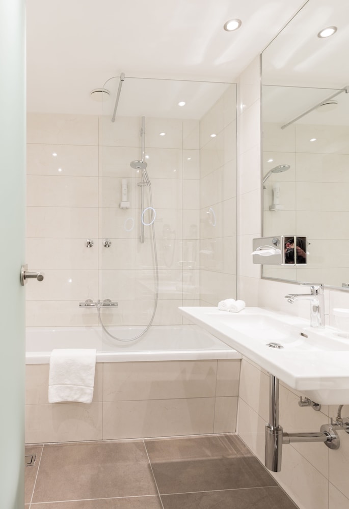 Classic Double Room - Photo 7