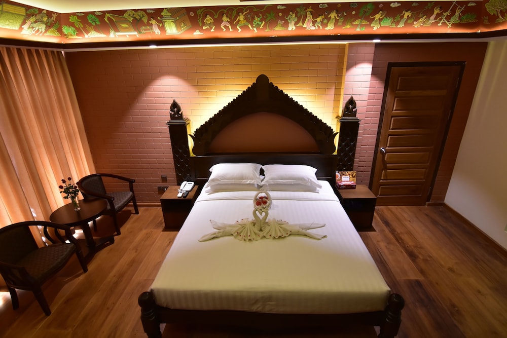 Grand Deluxe Room photo 3
