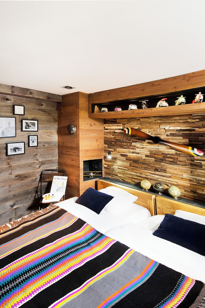 Double or Twin Room (La Voyage) photo 3