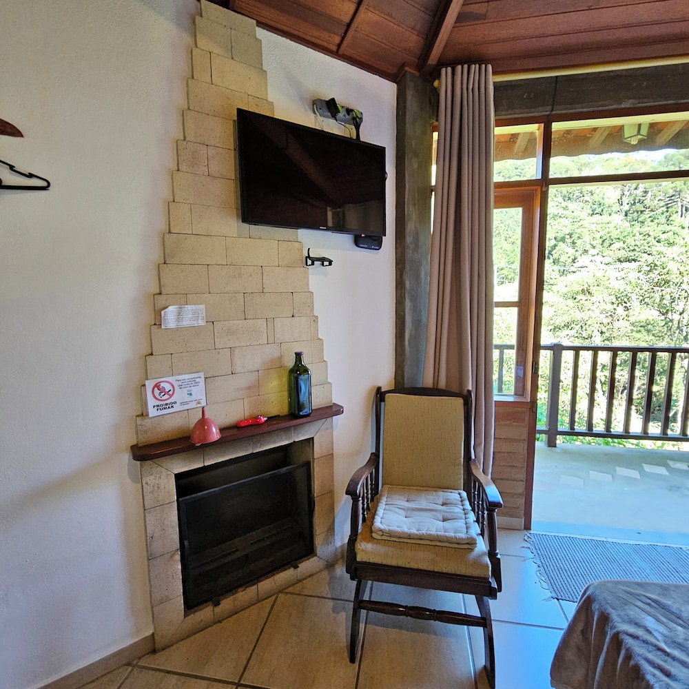 Economy Double Room Single Use, Garden View photo 3