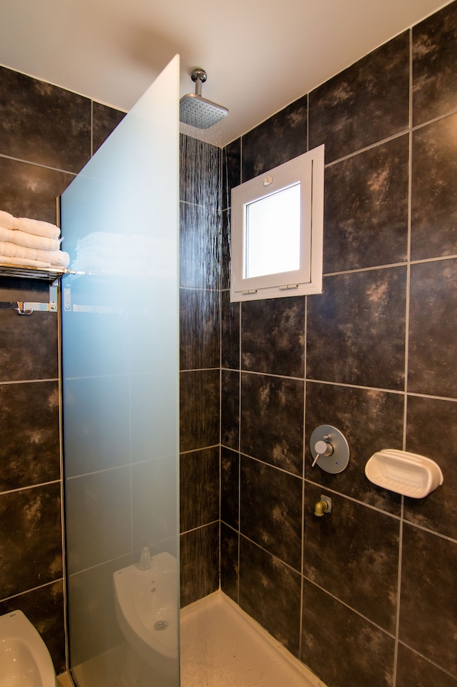 Apartment, 2 Bedrooms, Non Smoking, Lake View photo 3