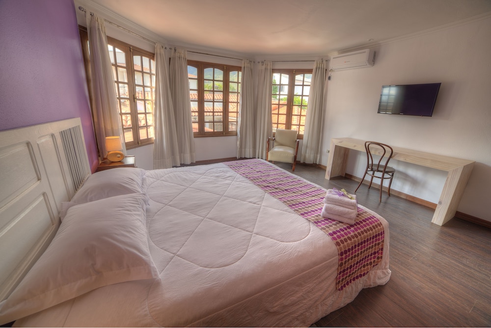 Deluxe Family Room (Positano-Pistachio) photo 1