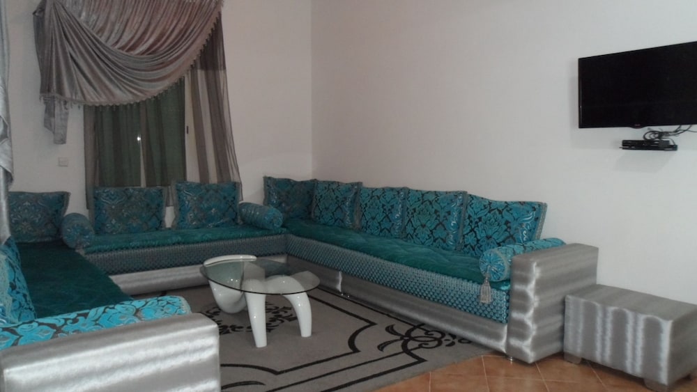 Apartment photo 3