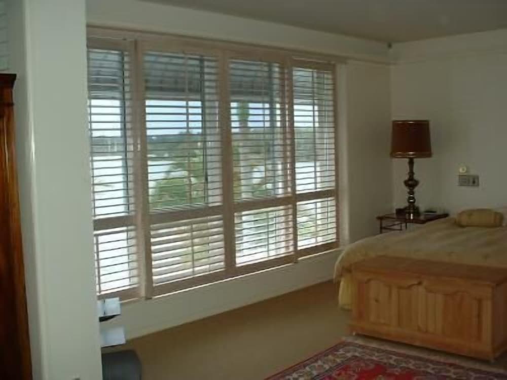 Standard Apartment, 1 Bedroom, Non Smoking, Kitchen (Waterfnt Villa-5n) photo 1