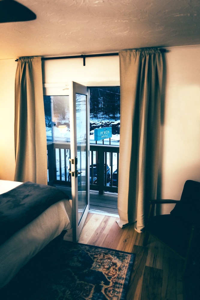 Signature Double Room, Mountain View photo 2
