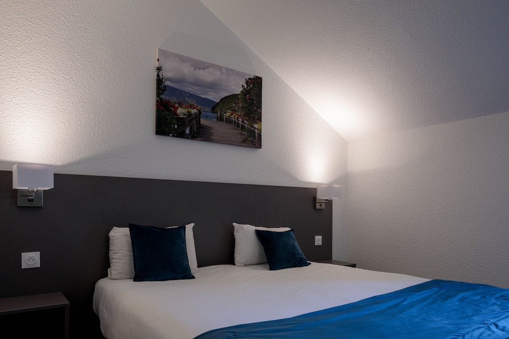 Standard Room - Photo 2