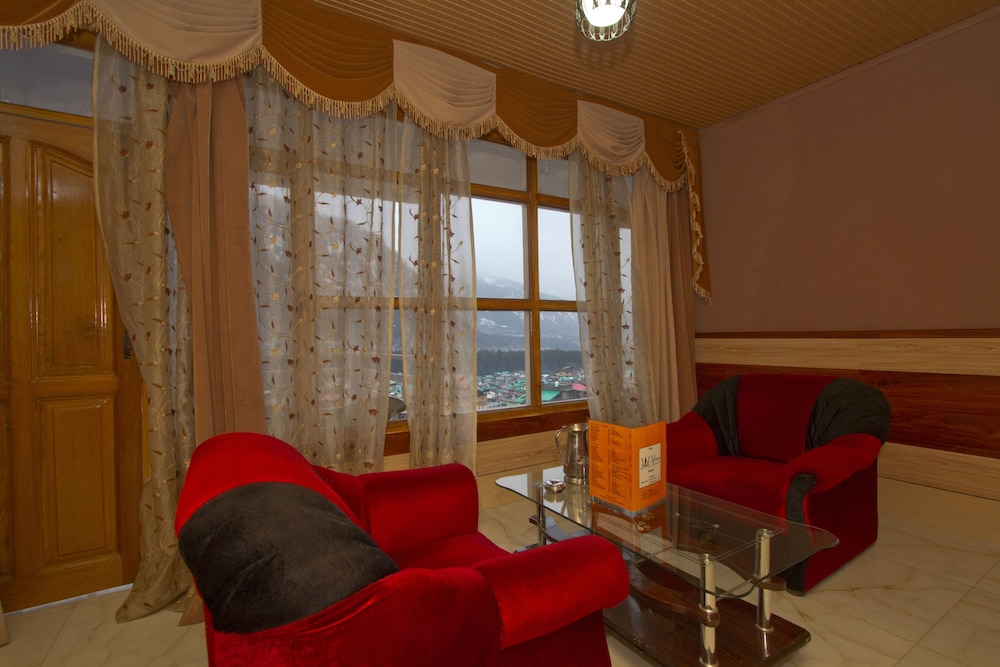 Deluxe Room - Photo 4