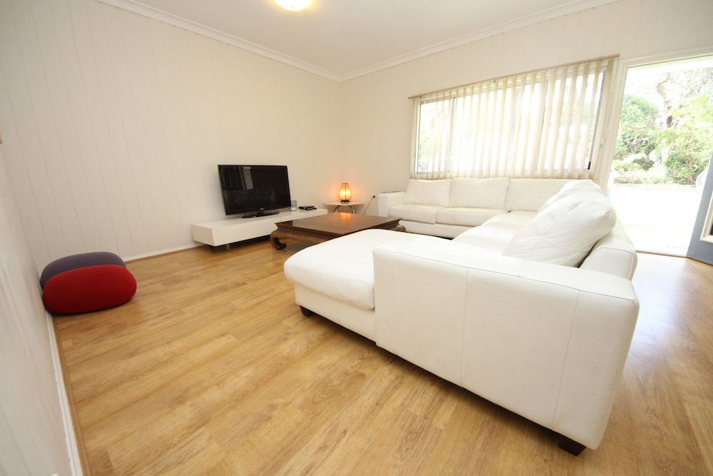 Double or Twin Room photo 3