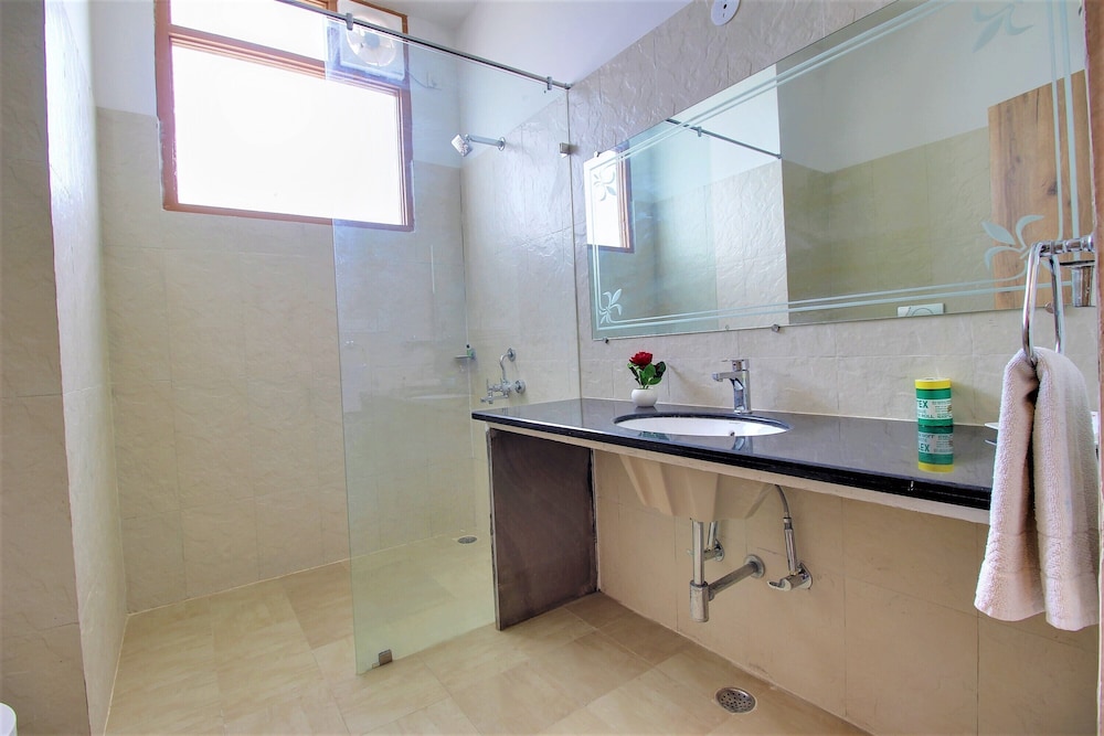 Comfort Room - Photo 8