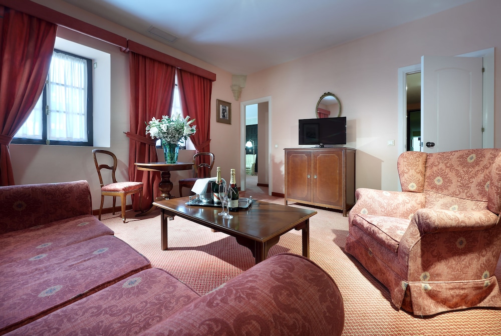 Superior Double Room - Photo 3