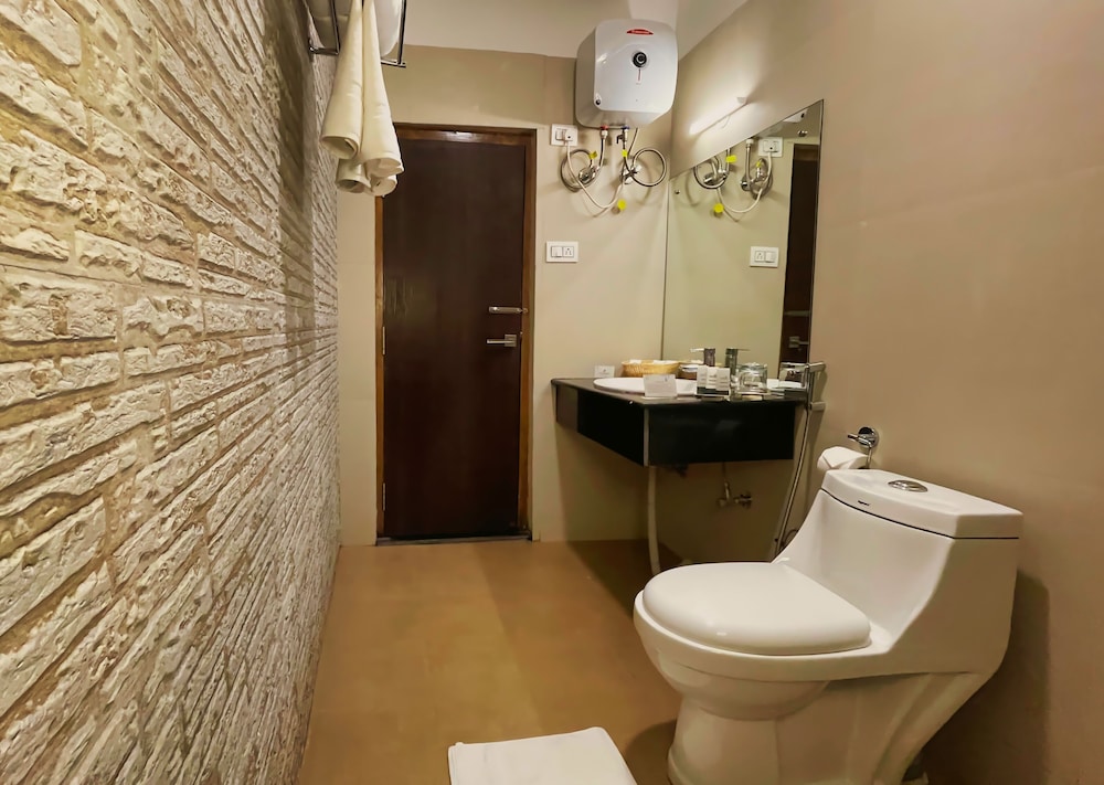 Premium Double Room, 1 Double Bed photo 3