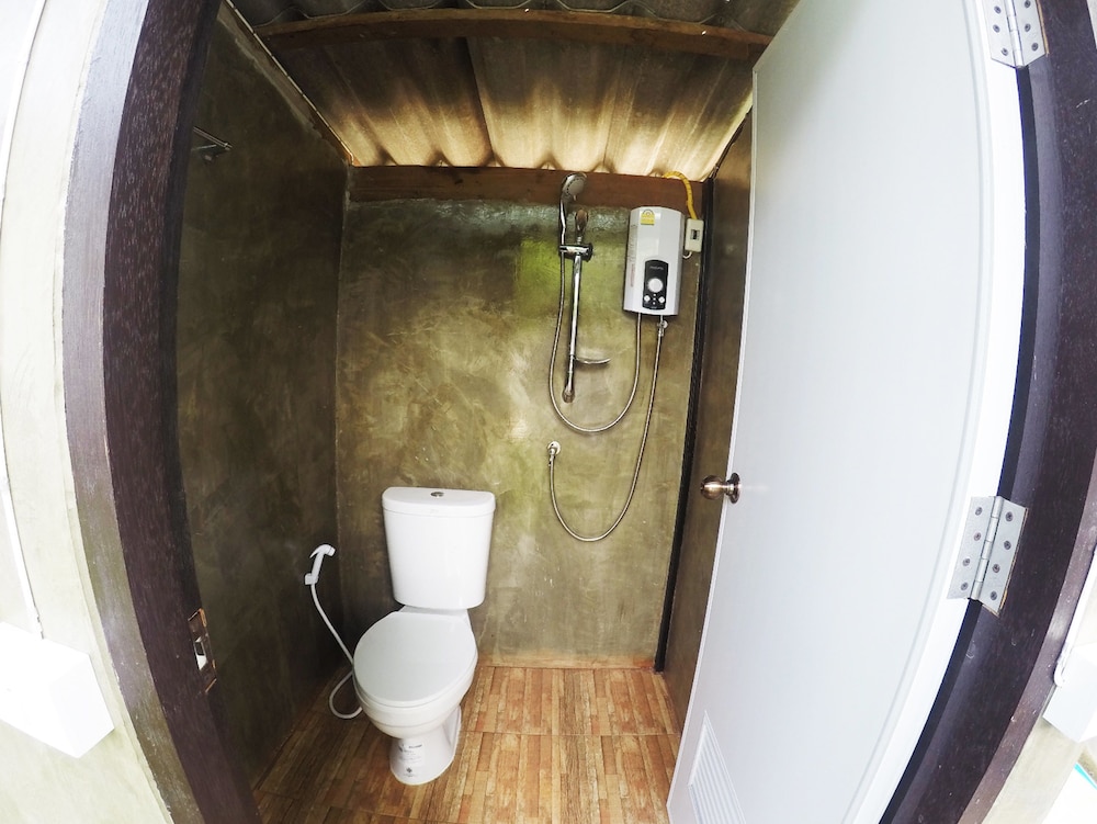 4 Beds Male Dormitory (C Zone) photo 2