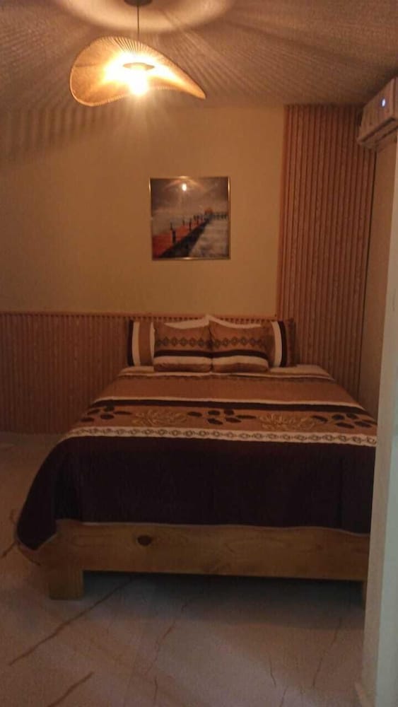 Basic Apartment, 2 Bedrooms, Balcony, City View photo 3