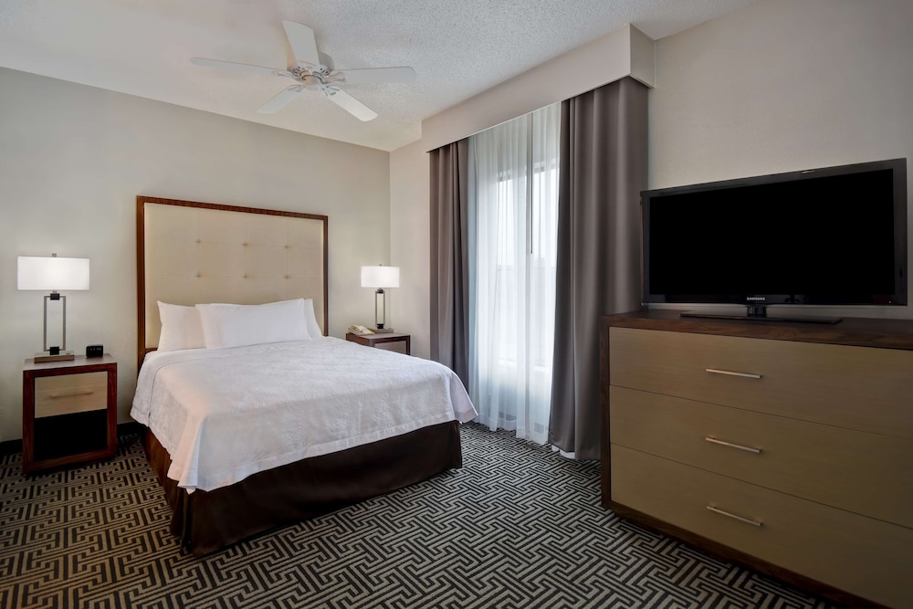Studio Suite, 1 Queen Bed - Photo 1