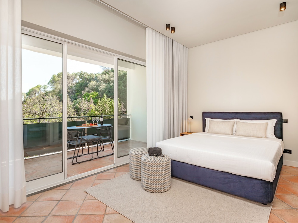 Double or Twin Room Charming - Photo 1