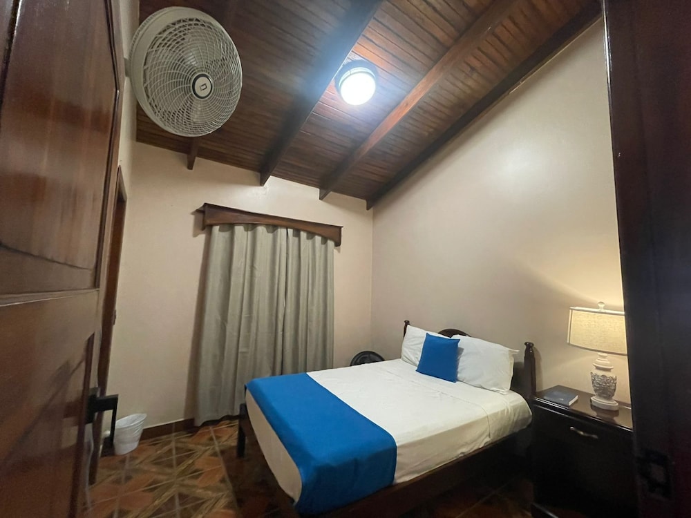 Basic Single Room