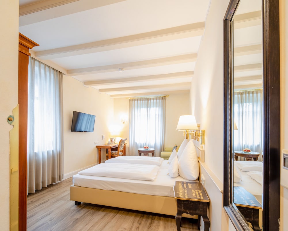 Standard Double Room - Photo 3