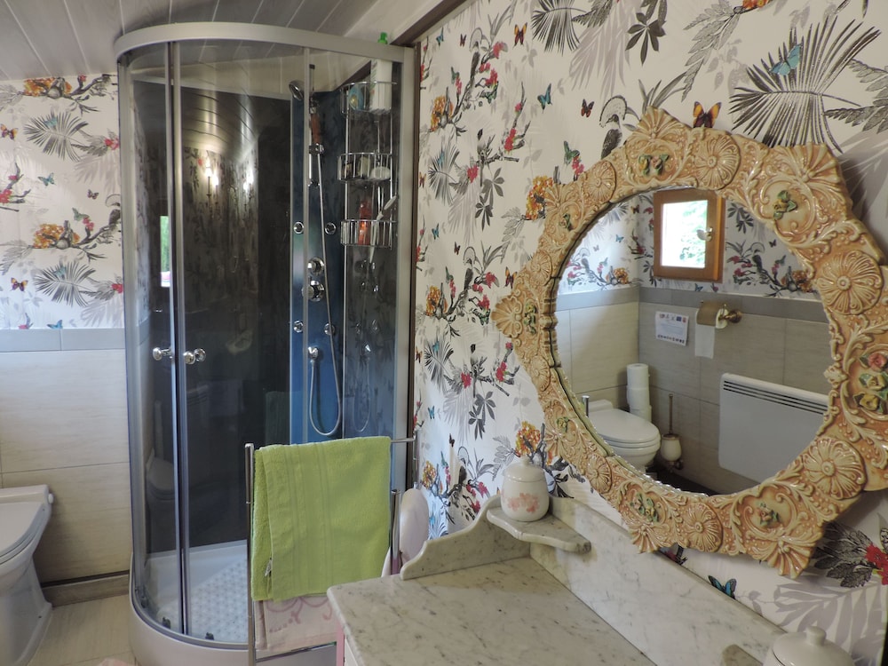 Deluxe Room (1900 Rustique) photo 3
