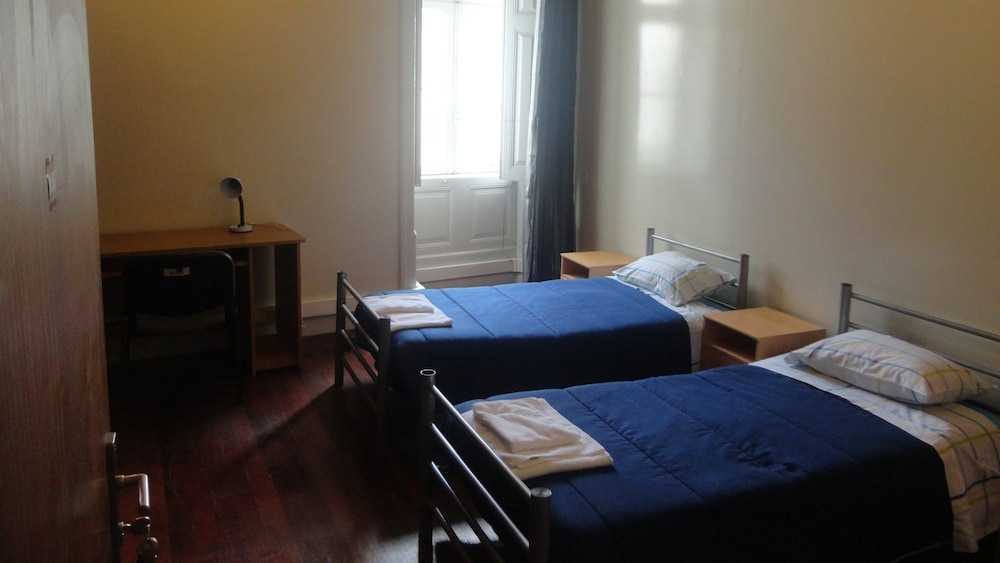 Zweibettzimmer, Gemeinschaftsbad