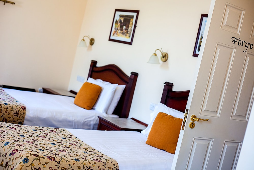 Comfort Triple Room, 3 Twin Beds photo 3