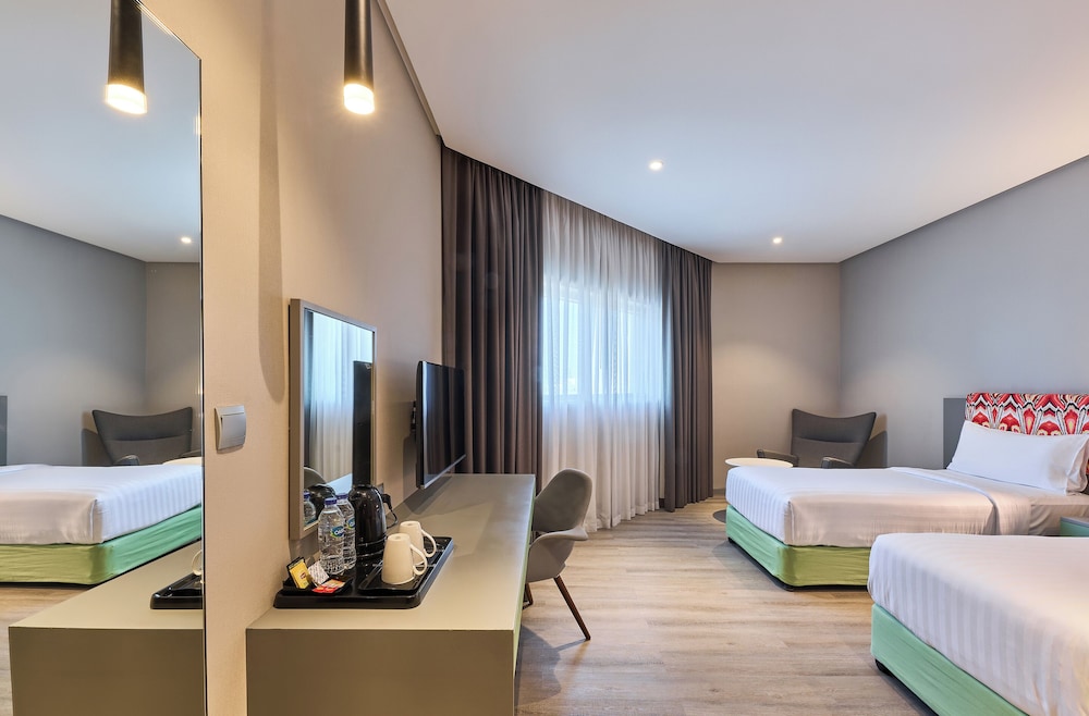 Standard Room, 2 Twin Beds photo 3
