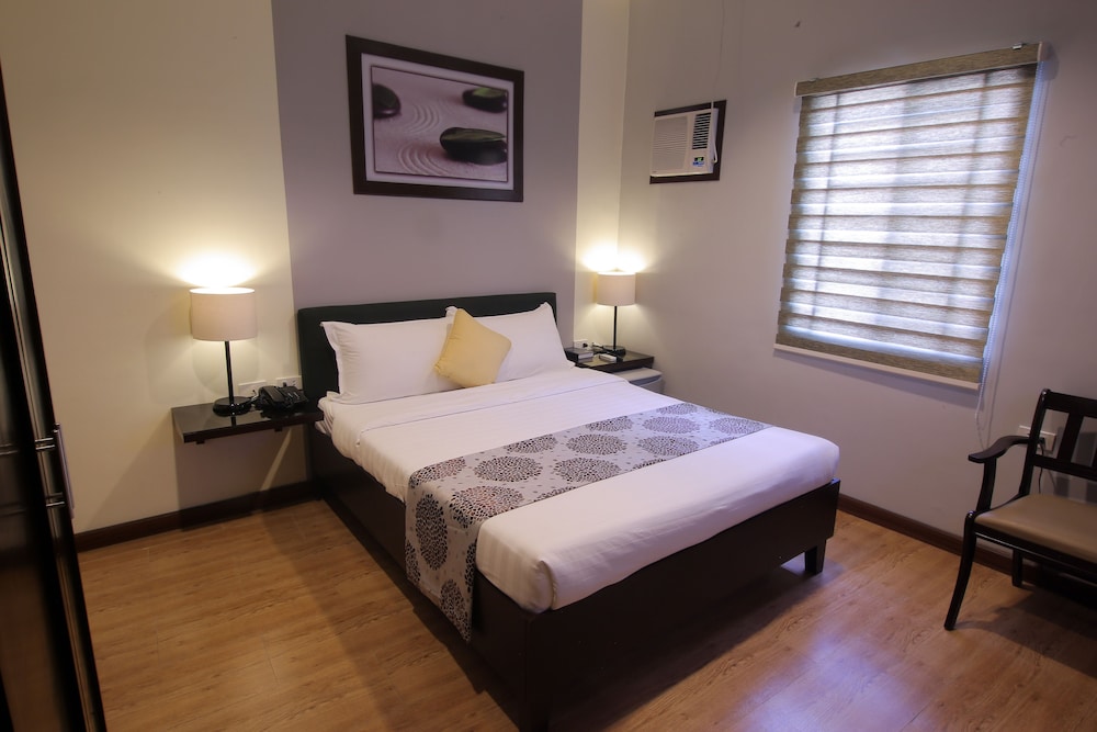 Deluxe Queen Room photo 3