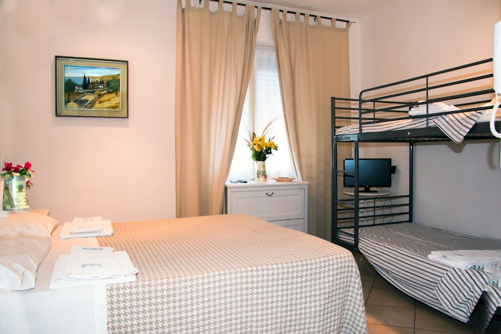 Comfort Quadruple Room