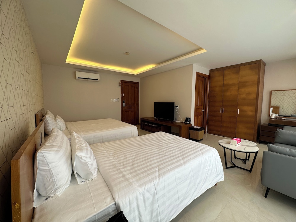 Junior Double Room