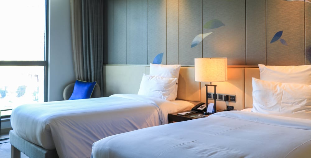 Superior Room, 2 Twin Beds, City View photo 2