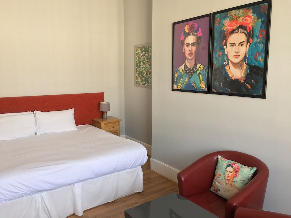 Superior Double or Twin Room photo 2
