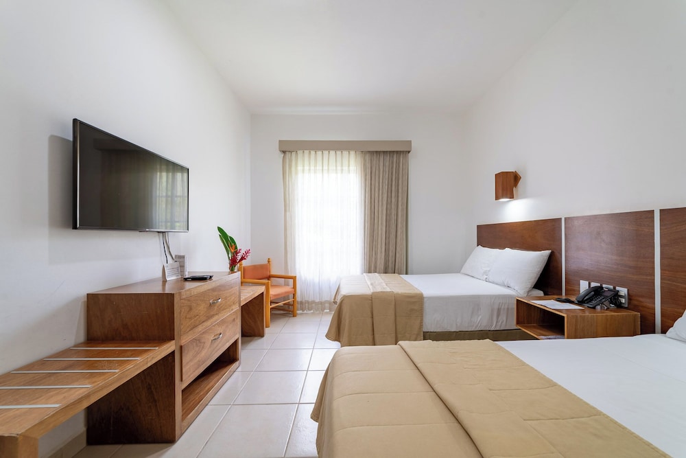Standard Double Room - Photo 1