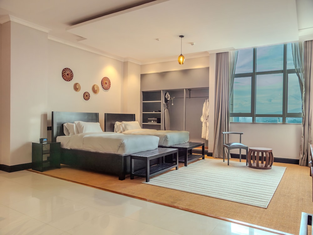 Deluxe Double or Twin Room, 2 Twin Beds, Non Smoking, City View