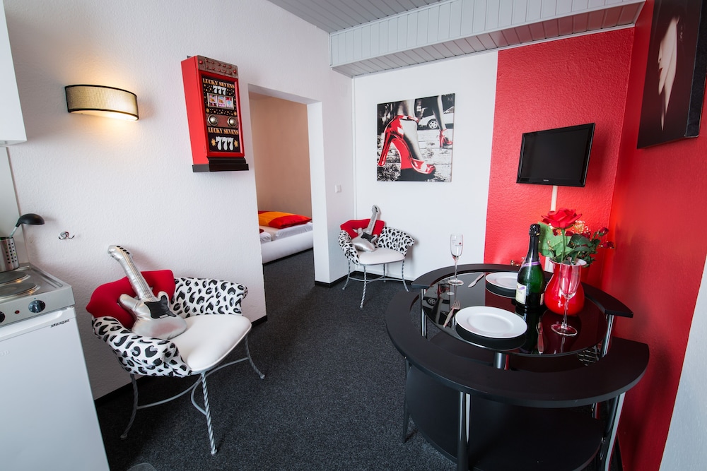 Deluxe Suite