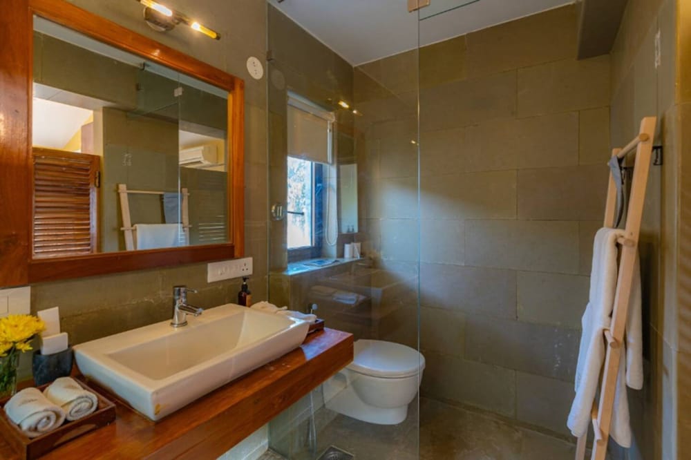 Villa photo 3