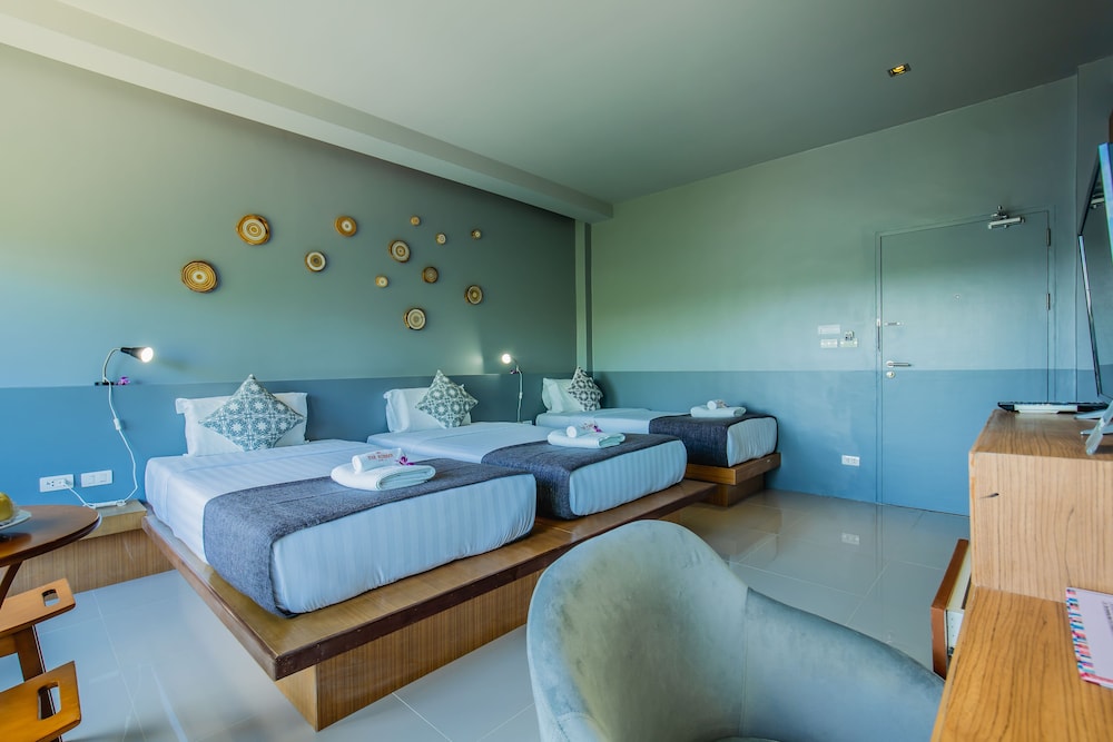 Deluxe Triple Room - Photo 5
