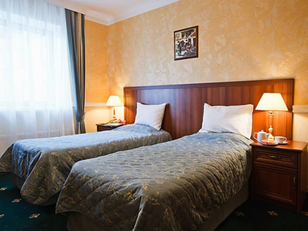 Standard Double or Twin Room photo 1