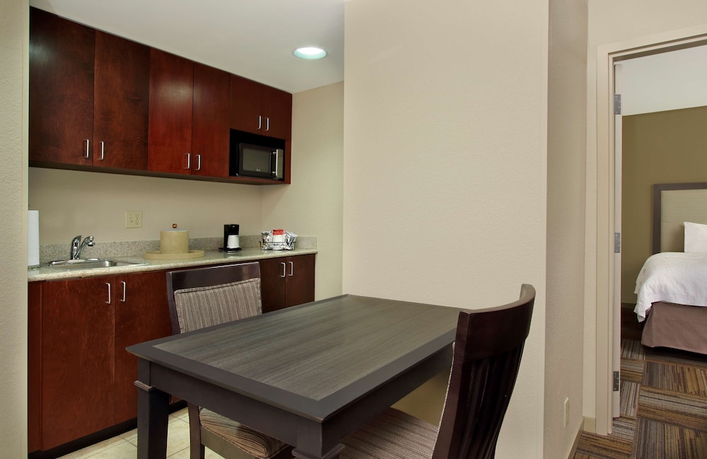 Suite, Two Queen Beds - Photo 2
