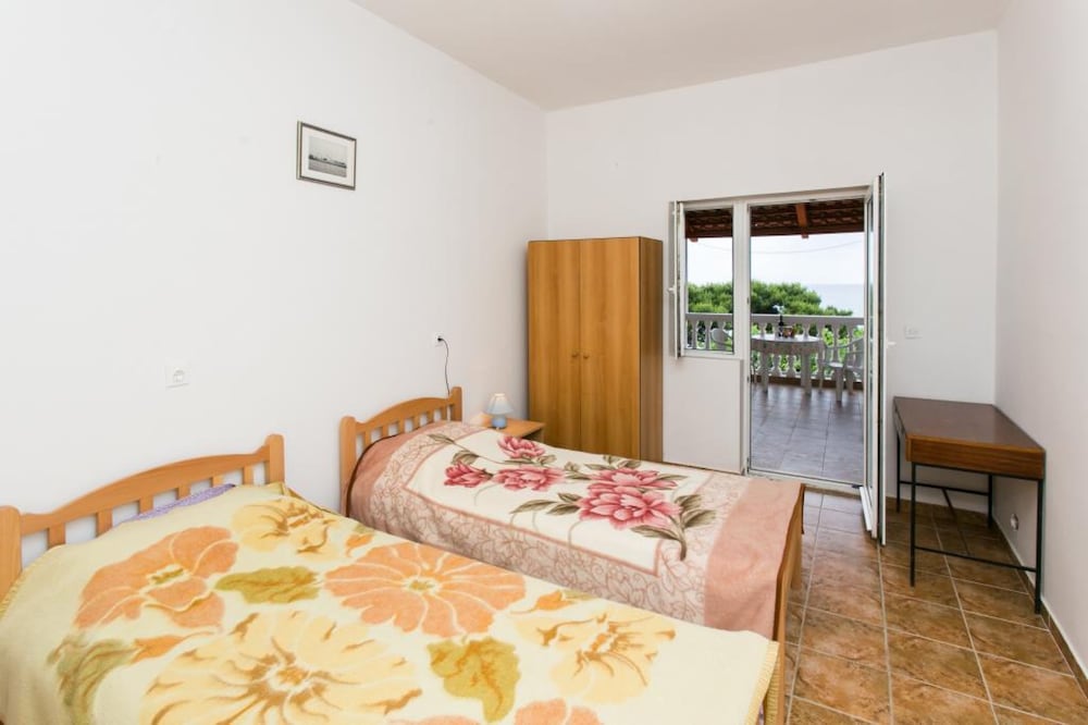 Twin Room, Terrace, Sea View photo 2