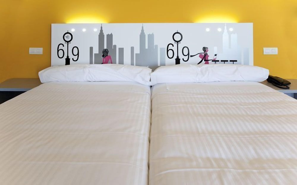 Family Triple Room, 1 Bedroom photo 2