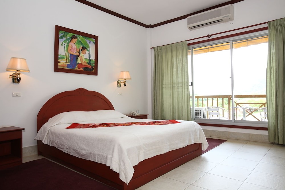 Deluxe Double Room, 1 Queen Bed photo 3