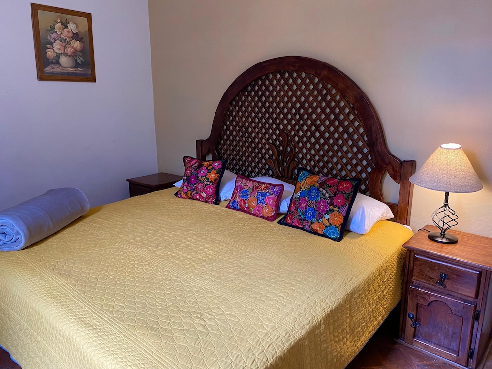 Comfort Room, 2 Bedrooms