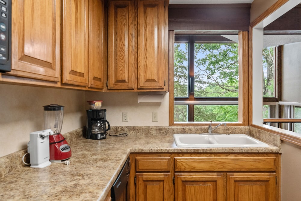 Condo photo 3
