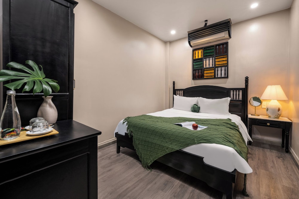 Superior Double Room, No Windows