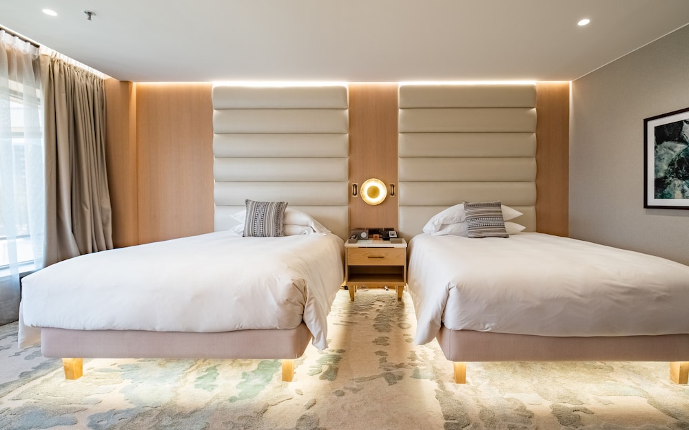 Executive Room, 2 Queen Beds - Photo 3