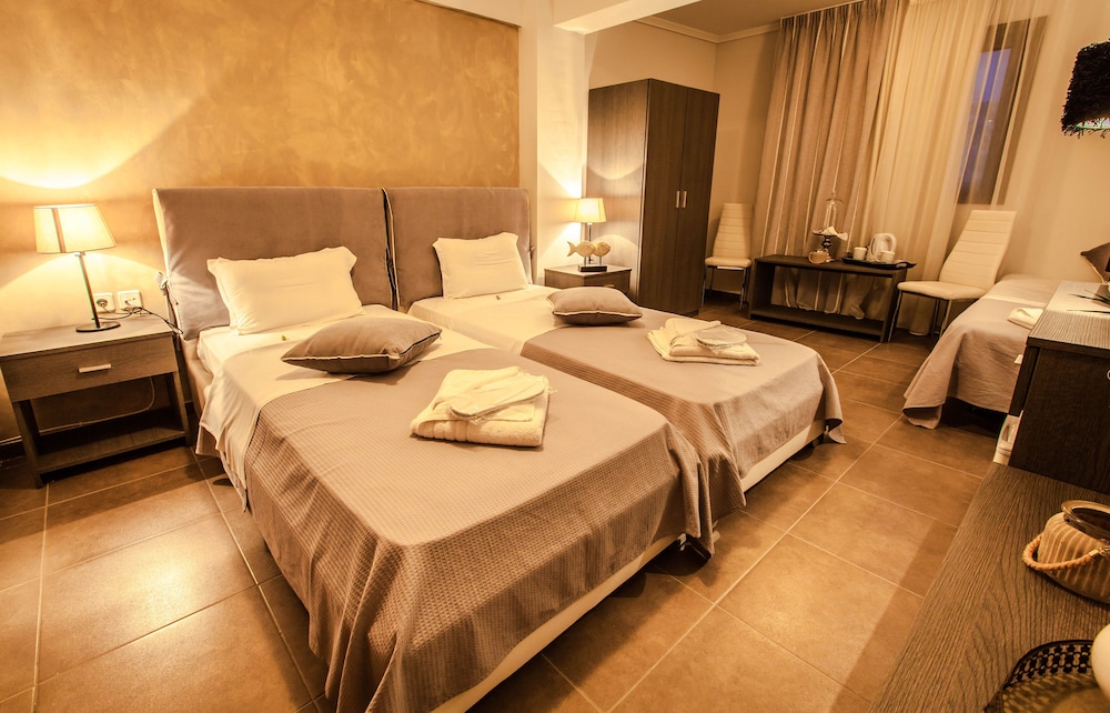 Superior Double or Twin Room, Sea View