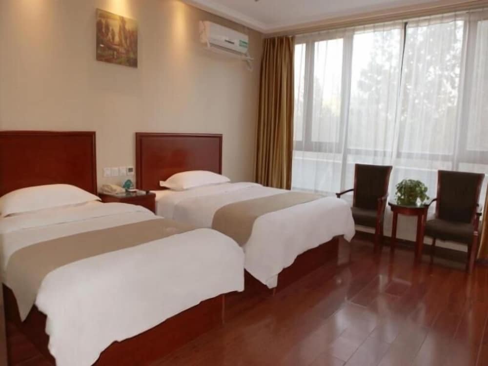 Superior Twin Room photo 3
